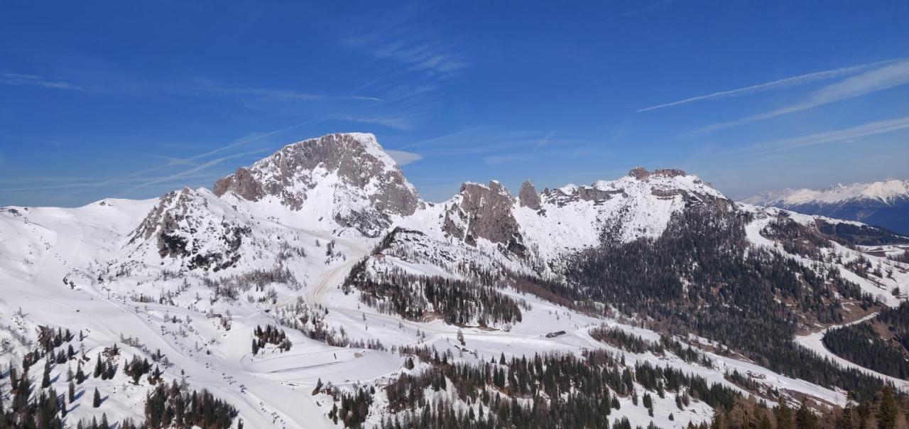 Almhütten Sonnblick & Almfried Sonnenalpe Nassfeld Kültér fotó