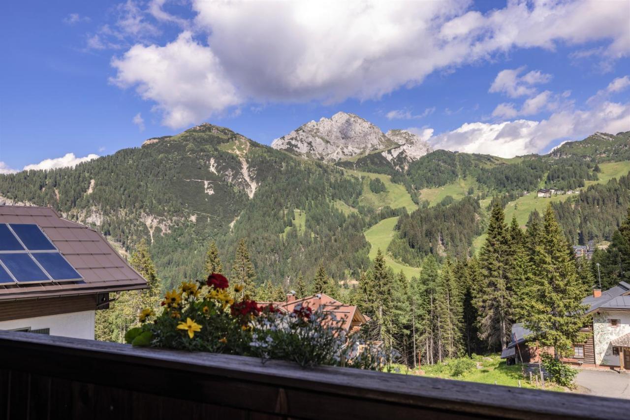 Almhütten Sonnblick & Almfried Sonnenalpe Nassfeld Kültér fotó